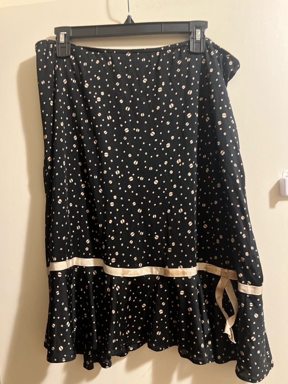 Black coffee bean  Dot A-Line Skirt with Cream Trim